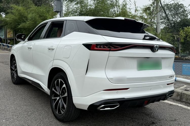 Used CHANGAN UNI-Z New Energy 2024 Blue Whale Smart Electric iDD 125km Beyond Edition Exterior 4
