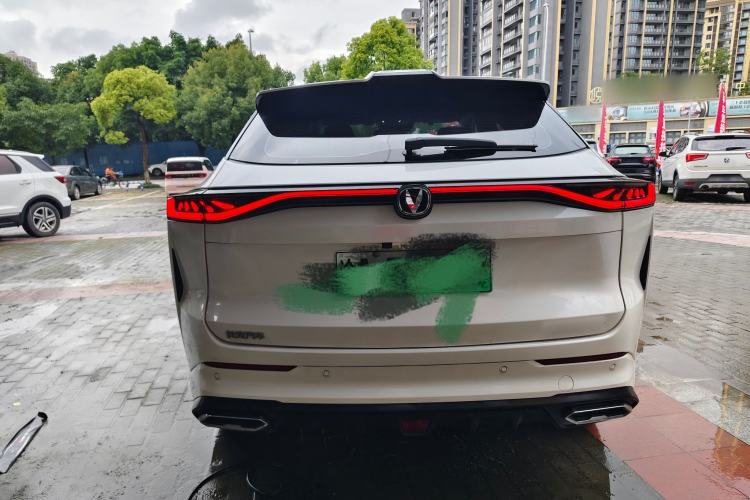 Used CHANGAN UNI-Z New Energy 2024 Blue Whale Smart Electric iDD 125km Excellence Model Exterior 4