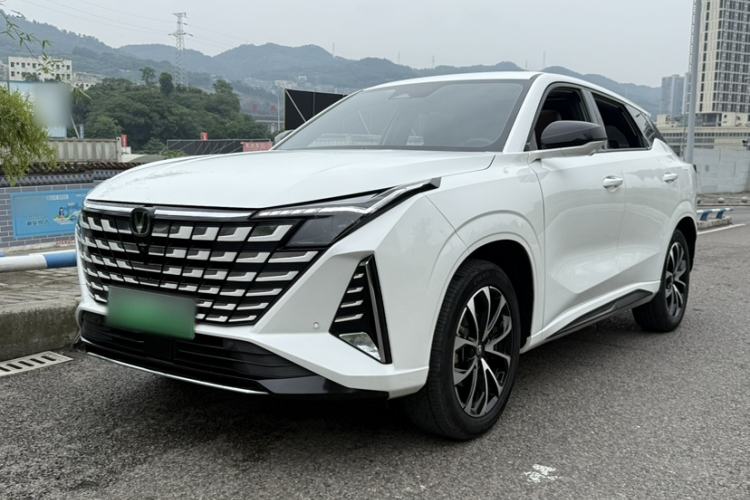 Used CHANGAN UNI-Z New Energy 2024 Blue Whale Smart Electric iDD 125km Beyond Edition Exterior 5