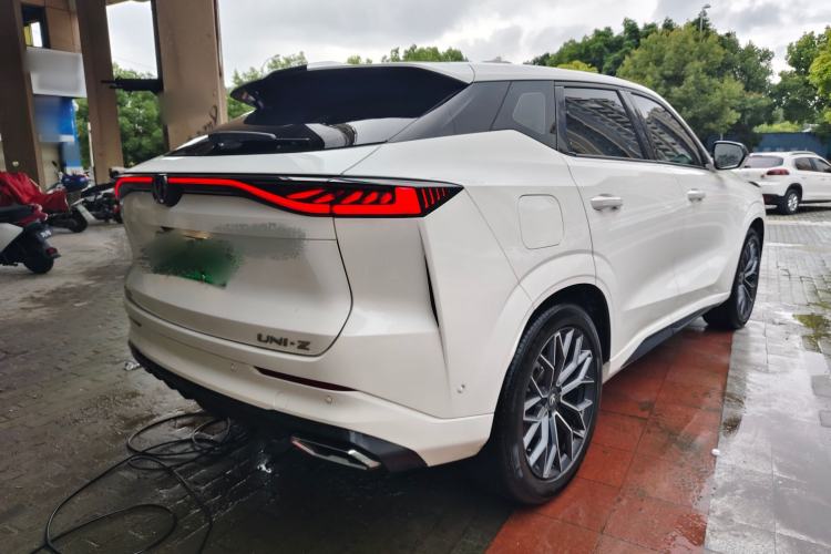 Used CHANGAN UNI-Z New Energy 2024 Blue Whale Smart Electric iDD 125km Excellence Model Exterior 5