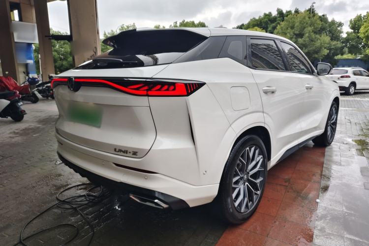 Used CHANGAN UNI-Z New Energy 2024 Blue Whale Smart Electric iDD 125km Excellence Model Exterior 6