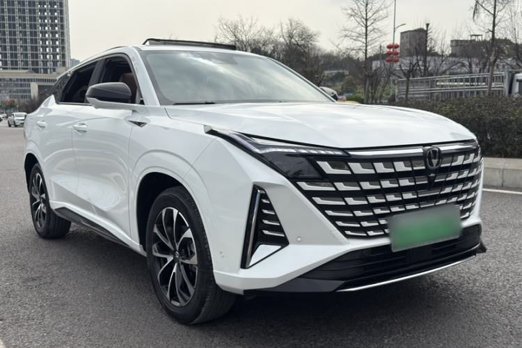 Used CHANGAN UNI-Z New Energy 2024 Blue Whale Smart Electric iDD 125km Excellence Model Exterior 7