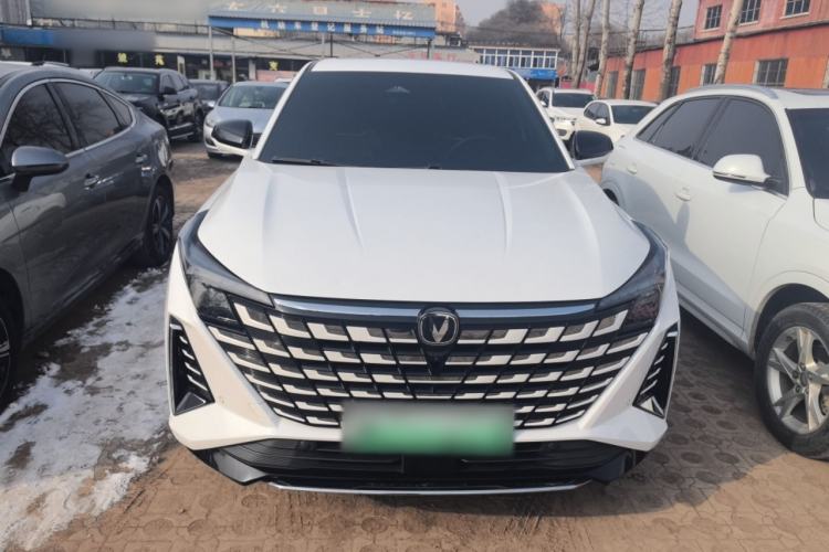 Used CHANGAN UNI-Z New Energy 2024 Blue Whale Smart Electric iDD 125km Excellence Model Front