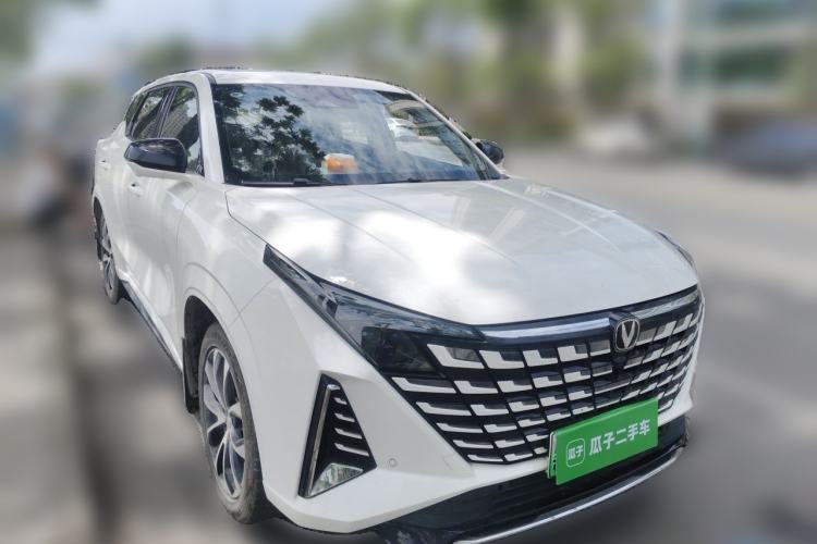 Used CHANGAN UNI-Z New Energy 2024 Blue Whale Smart Electric iDD 125km Beyond Edition Front