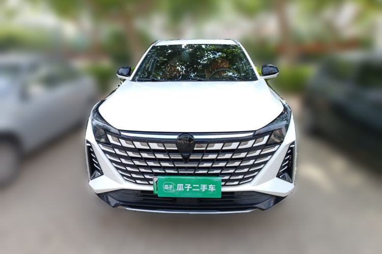 Used CHANGAN UNI-Z New Energy 2024 Blue Whale Smart Electric iDD 125km Beyond Edition Front