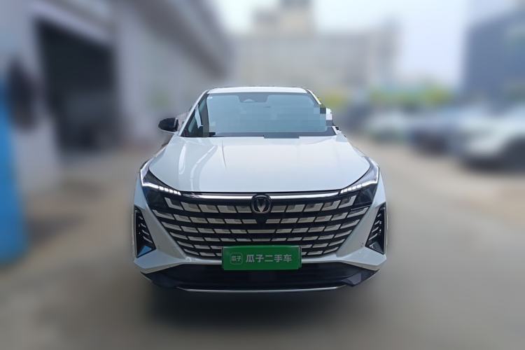 Used CHANGAN UNI-Z New Energy 2024 Blue Whale Smart Electric iDD 125km Excellence Model Front