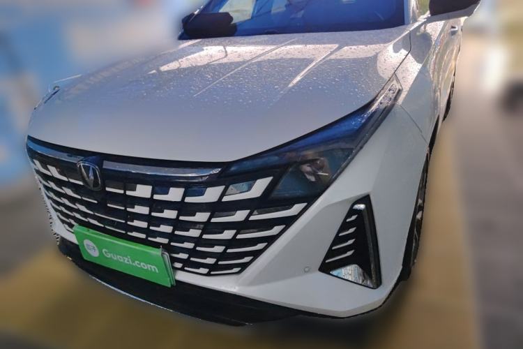 Used CHANGAN UNI-Z New Energy 2024 Blue Whale Smart Electric iDD 125km Beyond Edition Front