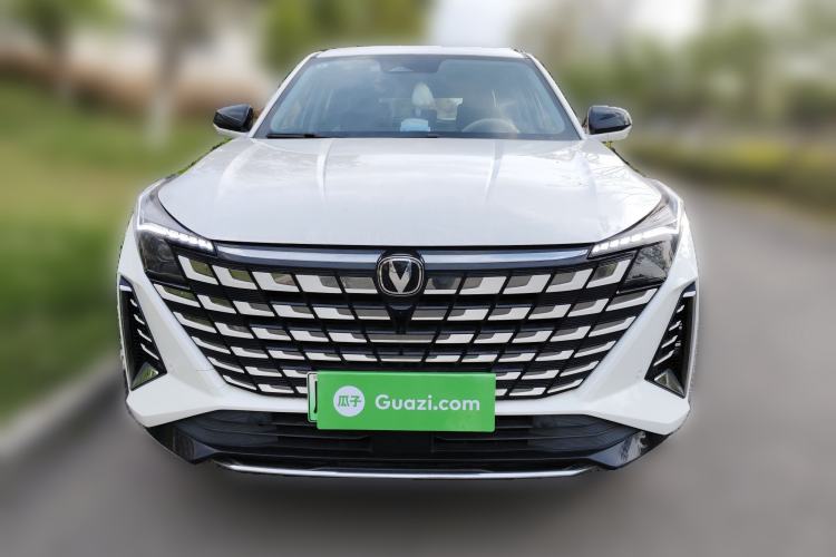 Used CHANGAN UNI-Z New Energy 2024 Blue Whale Smart Electric iDD 125km Beyond Edition Front
