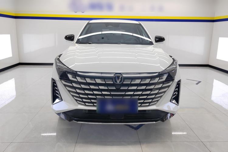 Used CHANGAN UNI-Z New Energy 2024 Blue Whale Smart Electric iDD 125km Beyond Edition Front
