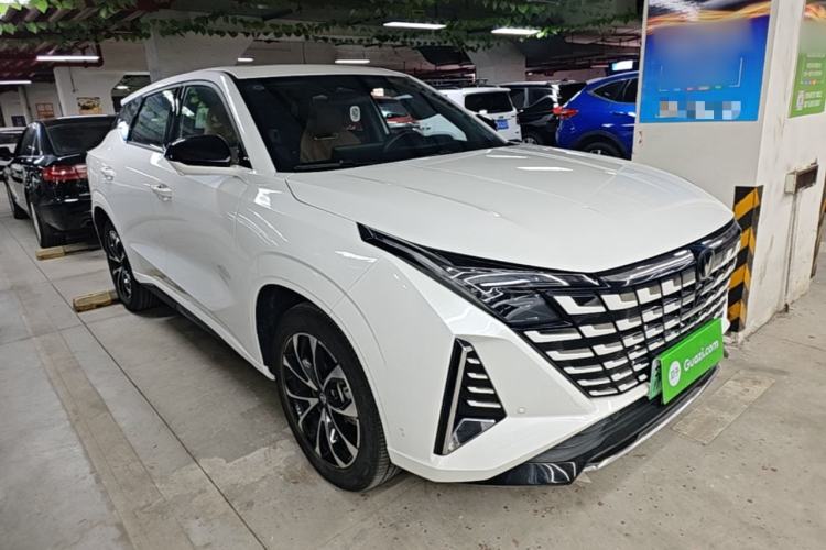 Used CHANGAN UNI-Z New Energy 2024 Blue Whale Smart Electric iDD 125km Excellence Model Front Right 45 Deg
