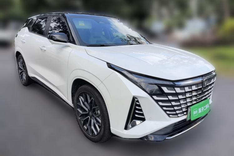 Used CHANGAN UNI-Z New Energy 2024 Blue Whale Smart Electric iDD 125km Beyond Edition Front Right 45 Deg