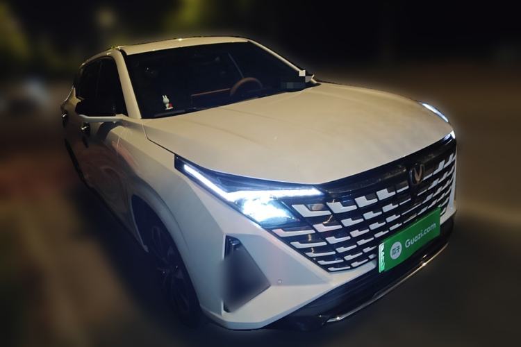 Used CHANGAN UNI-Z New Energy 2024 Blue Whale Smart Electric iDD 125km Beyond Edition Front Right 45 Deg