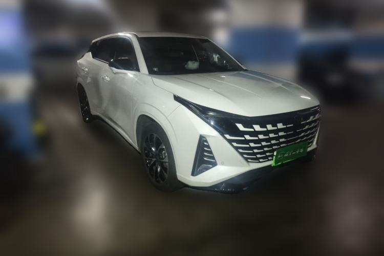 Used CHANGAN UNI-Z New Energy 2024 Blue Whale Smart Electric iDD 125km Beyond Edition Front Right 45 Deg
