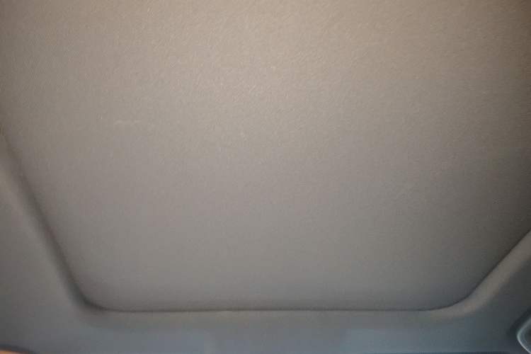 Used CHANGAN UNI-Z New Energy 2024 Blue Whale Smart Electric iDD 125km Excellence Model Headliner