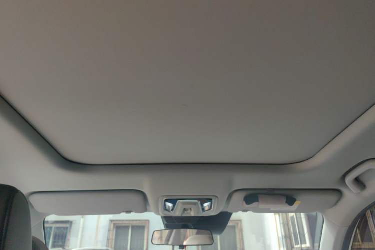 Used CHANGAN UNI-Z New Energy 2024 Blue Whale Smart Electric iDD 125km Beyond Edition Headliner