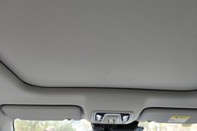 Used CHANGAN UNI-Z New Energy 2024 Blue Whale Smart Electric iDD 125km Beyond Edition Headliner