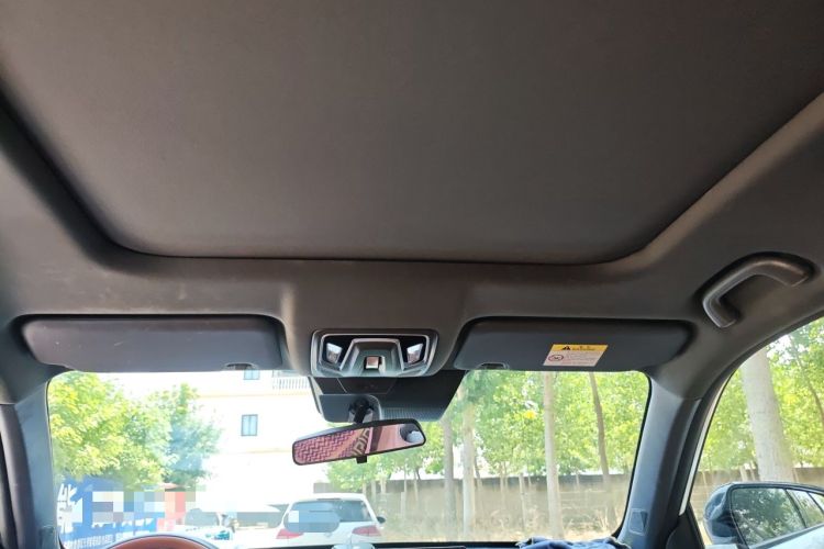 Used CHANGAN UNI-Z New Energy 2024 Blue Whale Smart Electric iDD 125km Beyond Edition Headliner
