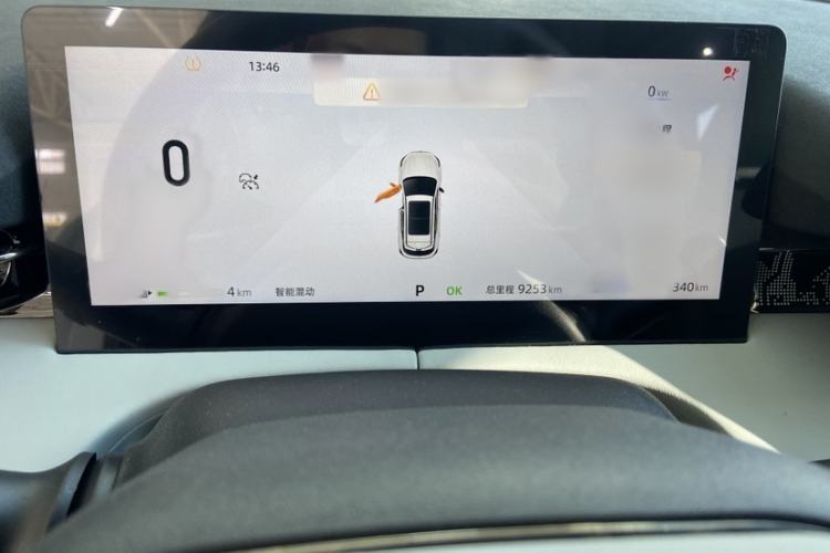 Used CHANGAN UNI-Z New Energy 2024 Blue Whale Smart Electric iDD 125km Excellence Model Interior 3