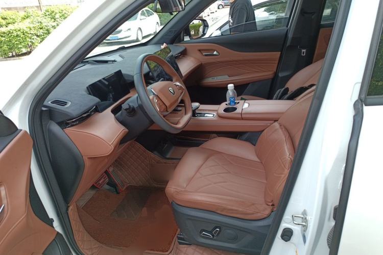 Used CHANGAN UNI-Z New Energy 2024 Blue Whale Smart Electric iDD 125km Beyond Edition Left Front Seat