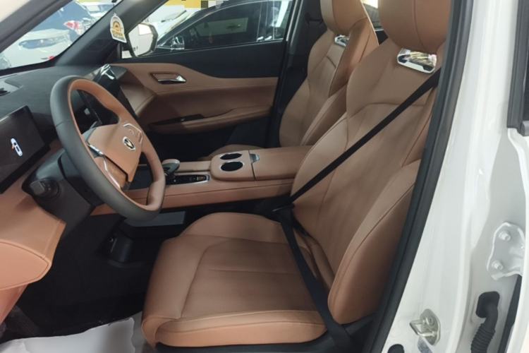 Used CHANGAN UNI-Z New Energy 2024 Blue Whale Smart Electric iDD 125km Leading Model Left Front Seat