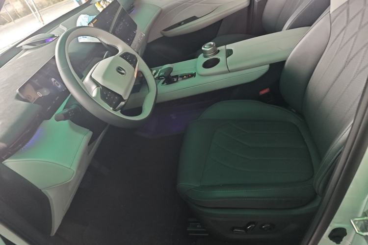 Used CHANGAN UNI-Z New Energy 2024 Blue Whale Smart Electric iDD 125km Excellence Model Left Front Seat