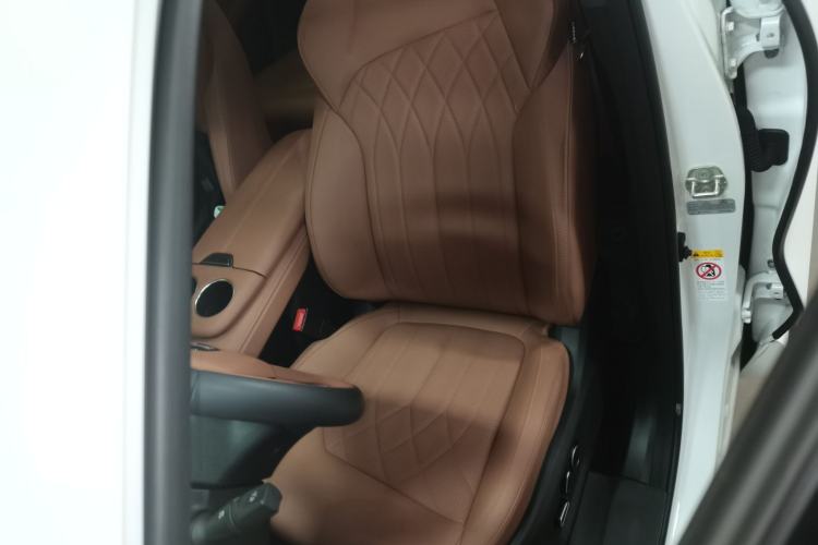 Used CHANGAN UNI-Z New Energy 2024 Blue Whale Smart Electric iDD 125km Excellence Model Left Front Seat