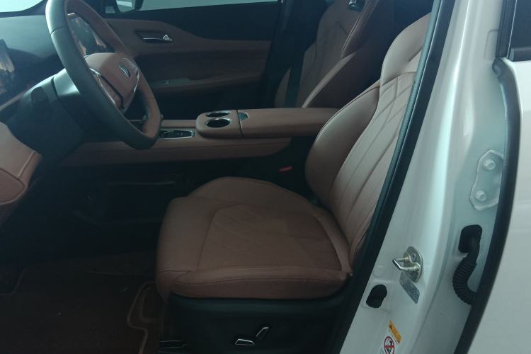 Used CHANGAN UNI-Z New Energy 2024 Blue Whale Smart Electric iDD 125km Beyond Edition Left Front Seat