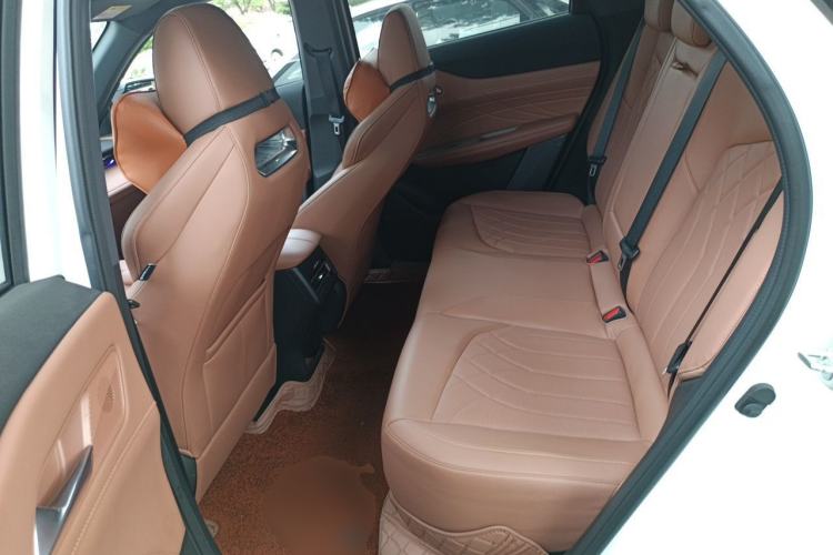 Used CHANGAN UNI-Z New Energy 2024 Blue Whale Smart Electric iDD 125km Beyond Edition Left Rear Seat