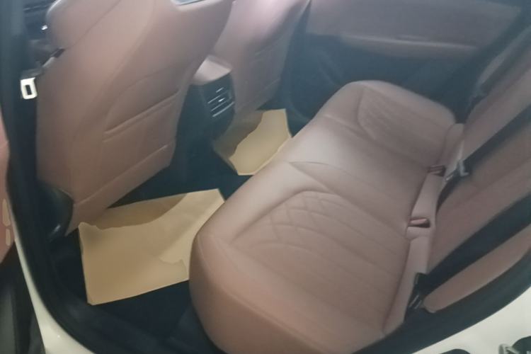 Used CHANGAN UNI-Z New Energy 2024 Blue Whale Smart Electric iDD 125km Beyond Edition Left Rear Seat