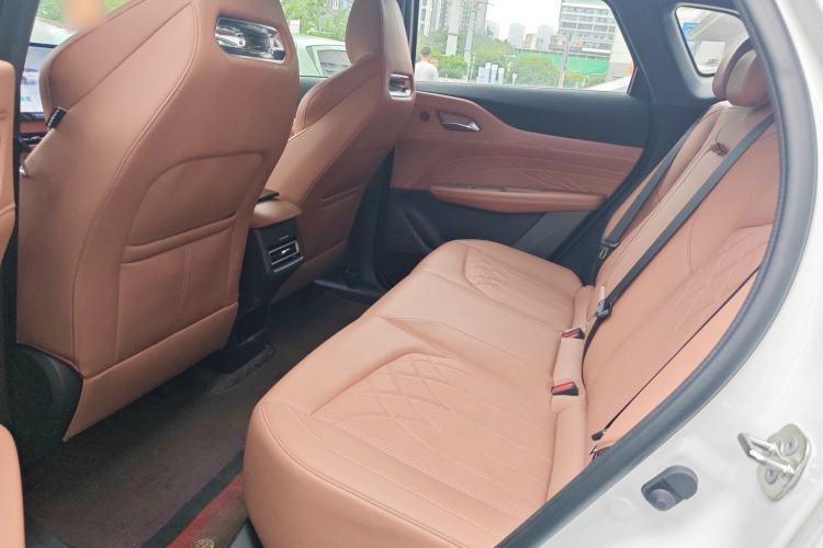 Used CHANGAN UNI-Z New Energy 2024 Blue Whale Smart Electric iDD 125km Excellence Model Left Rear Seat