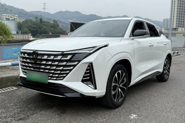 Used CHANGAN UNI-Z New Energy 2024 Blue Whale Smart Electric iDD 125km Beyond Edition