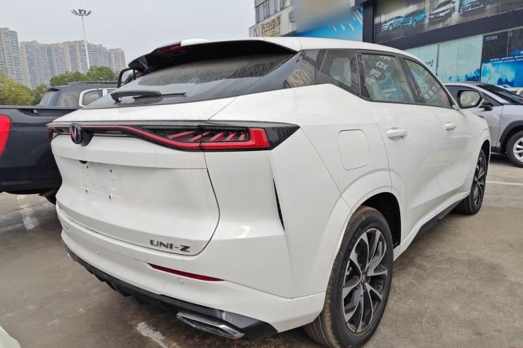 Used CHANGAN UNI-Z New Energy 2024 Blue Whale Smart Electric iDD 125km Beyond Edition Rear Right 45 Deg