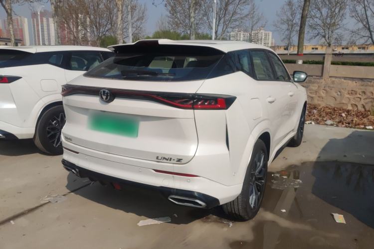 Used CHANGAN UNI-Z New Energy 2024 Blue Whale Smart Electric iDD 125km Excellence Model Rear Right 45 Deg