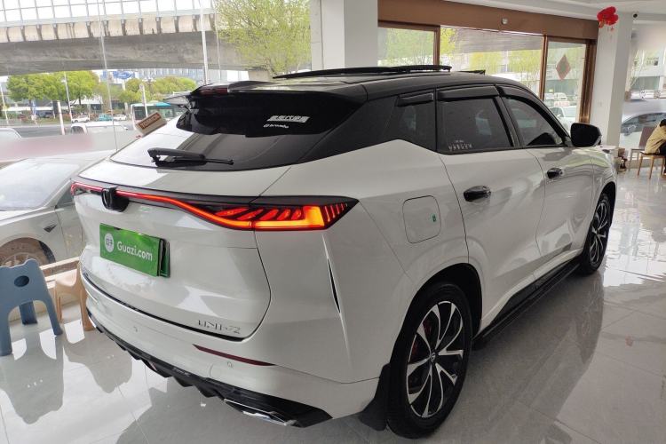 Used CHANGAN UNI-Z New Energy 2024 Blue Whale Smart Electric iDD 125km Beyond Edition Rear Right 45 Deg