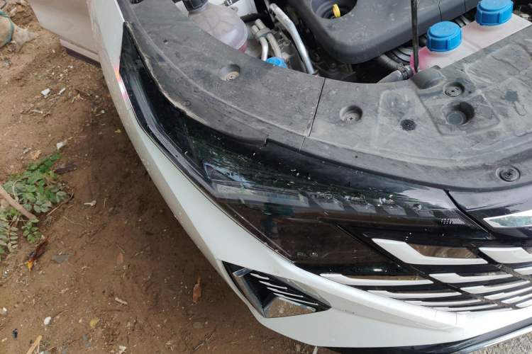 Used CHANGAN UNI-Z New Energy 2024 Blue Whale Smart Electric iDD 125km Beyond Edition Right Front Headlight