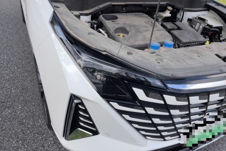 Used CHANGAN UNI-Z New Energy 2024 Blue Whale Smart Electric iDD 125km Beyond Edition Right Front Headlight