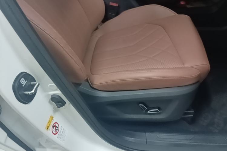 Used CHANGAN UNI-Z New Energy 2024 Blue Whale Smart Electric iDD 125km Beyond Edition Right Front Seat