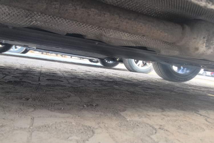 Used CHANGAN UNI-Z New Energy 2024 Blue Whale Smart Electric iDD 125km Excellence Model Right Side Sill