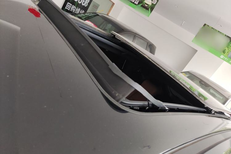Used CHANGAN UNI-Z New Energy 2024 Blue Whale Smart Electric iDD 125km Beyond Edition Roof
