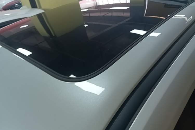 Used CHANGAN UNI-Z New Energy 2024 Blue Whale Smart Electric iDD 125km Beyond Edition Roof