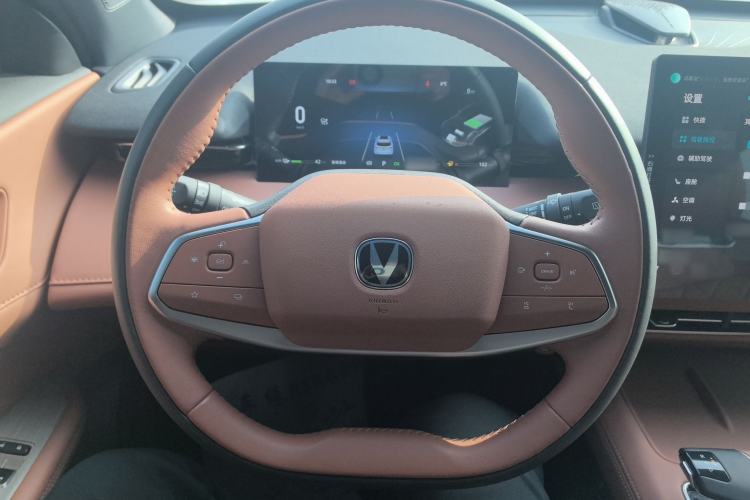 Used CHANGAN UNI-Z New Energy 2024 Blue Whale Smart Electric iDD 125km Excellence Model Steering Wheel