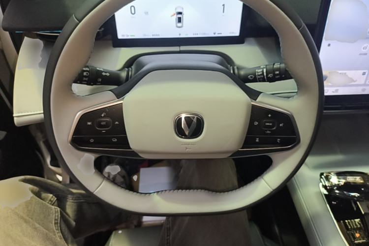 Used CHANGAN UNI-Z New Energy 2024 Blue Whale Smart Electric iDD 125km Beyond Edition Steering Wheel