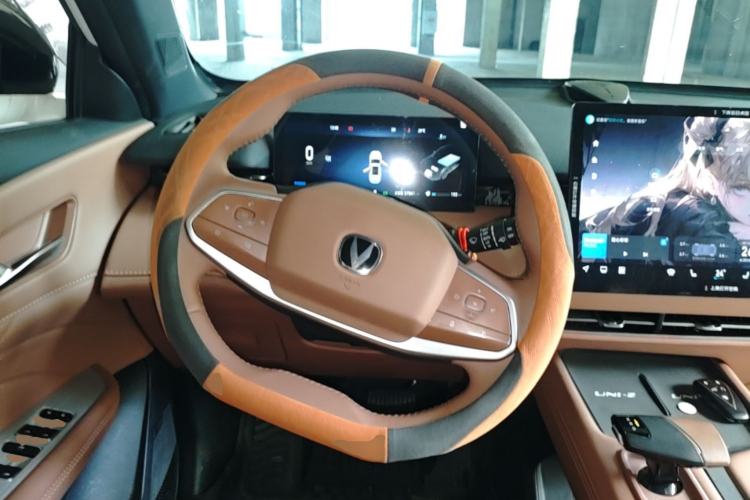 Used CHANGAN UNI-Z New Energy 2024 Blue Whale Smart Electric iDD 125km Excellence Model Steering Wheel