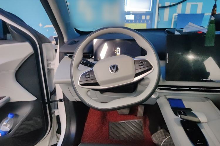 Used CHANGAN UNI-Z New Energy 2024 Blue Whale Smart Electric iDD 125km Beyond Edition Steering Wheel