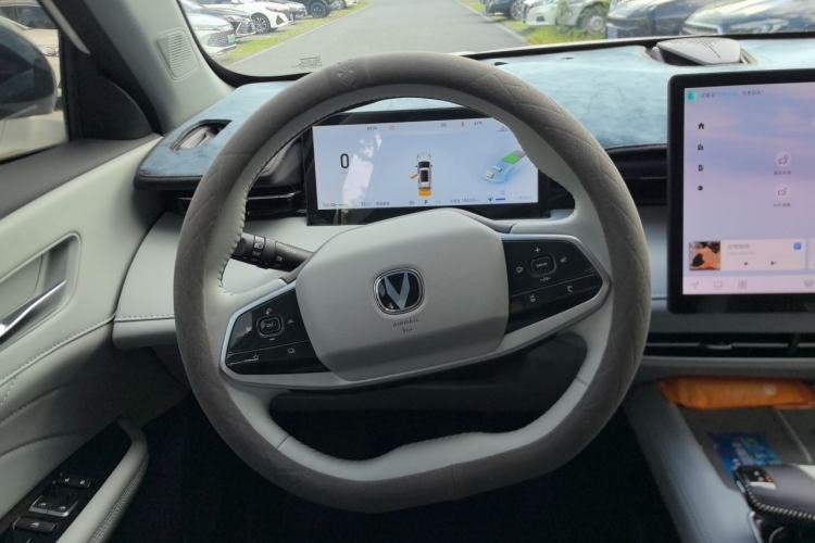 Used CHANGAN UNI-Z New Energy 2024 Blue Whale Smart Electric iDD 125km Beyond Edition Steering Wheel