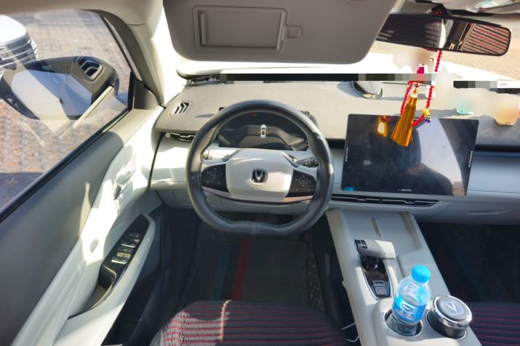 Used CHANGAN UNI-Z New Energy 2024 Blue Whale Smart Electric iDD 125km Beyond Edition Steering Wheel