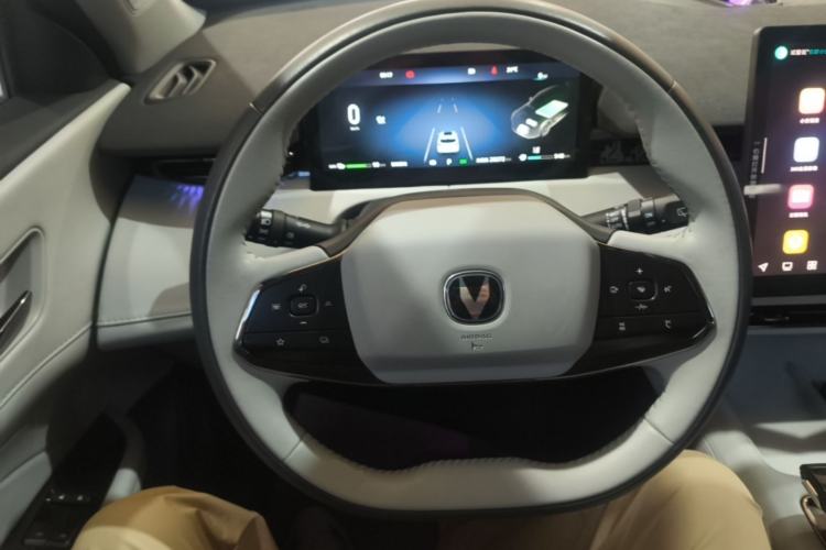 Used CHANGAN UNI-Z New Energy 2024 Blue Whale Smart Electric iDD 125km Excellence Model Steering Wheel