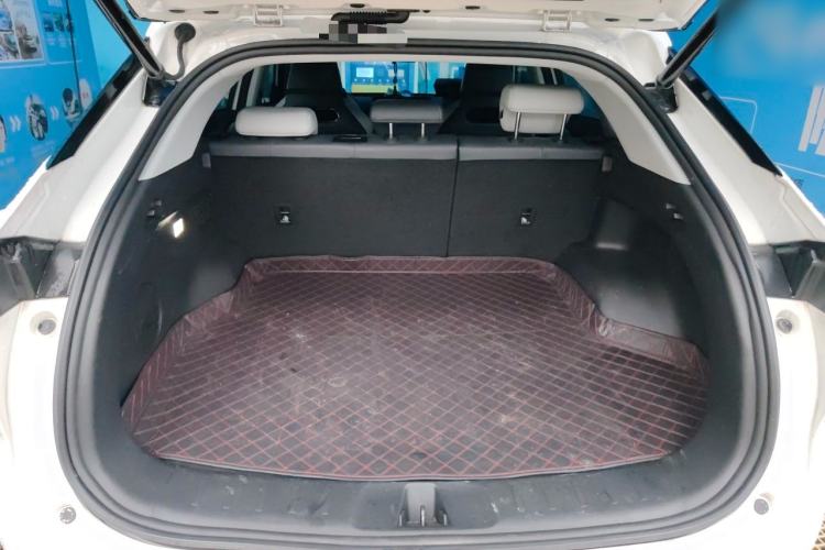 Used CHANGAN UNI-Z New Energy 2024 Blue Whale Smart Electric iDD 125km Beyond Edition Trunk