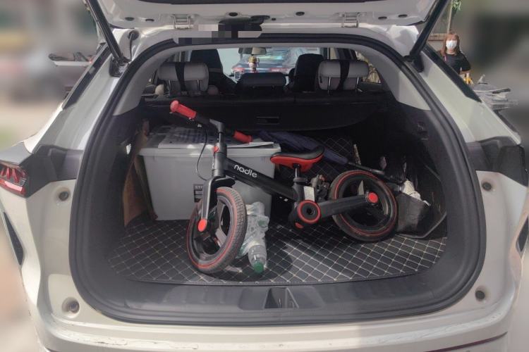 Used CHANGAN UNI-Z New Energy 2024 Blue Whale Smart Electric iDD 125km Beyond Edition Trunk