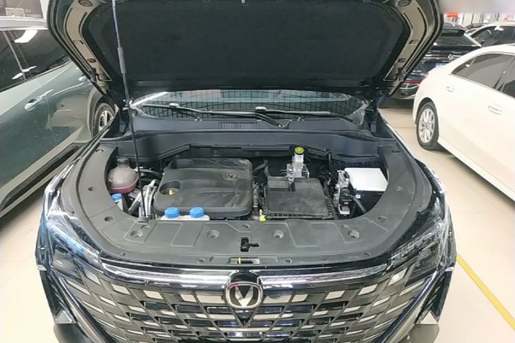 Used CHANGAN UNI-Z New Energy 2025 Model, Smart New Blue Whale 125km Battleship+ Version Engine Bay